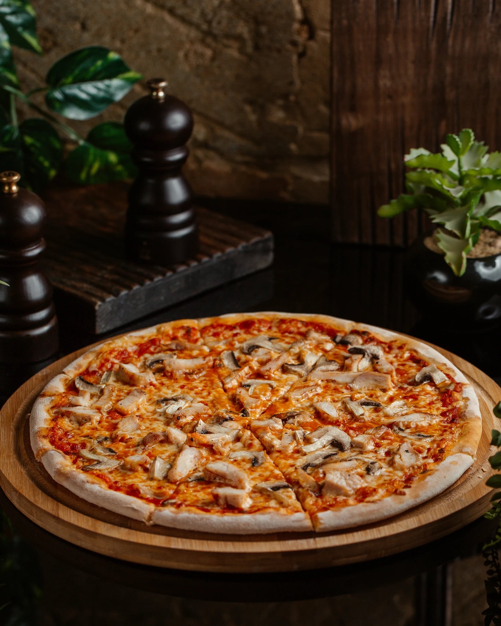Margherita pizza with mushrooms