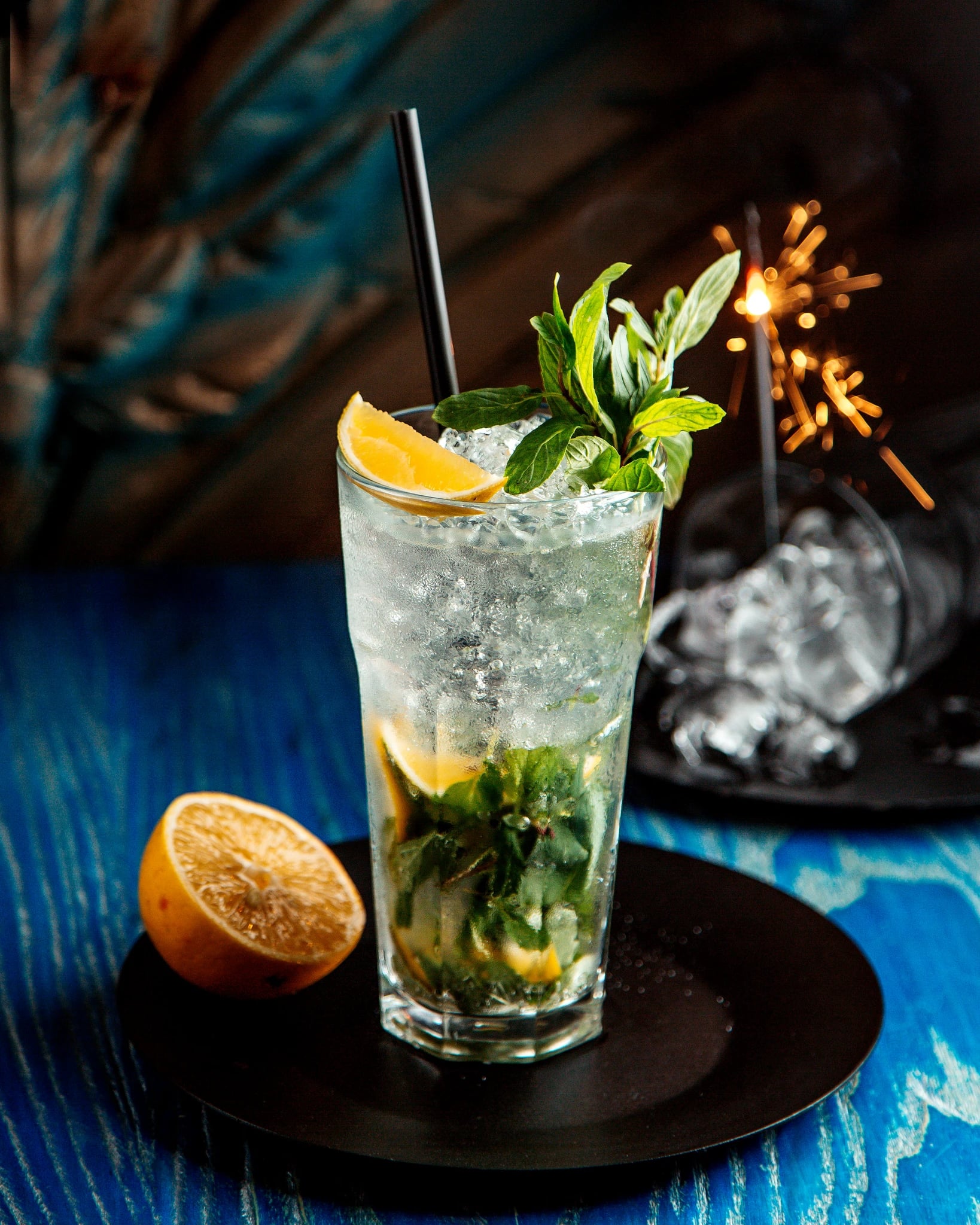 A mojito cocktail in a glass